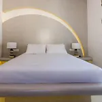 Plaka Suites Holiday home