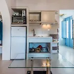 Holiday home Plaka Suites *