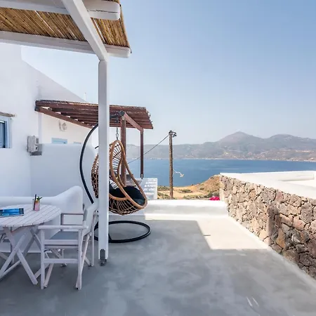 Plaka Suites Holiday home