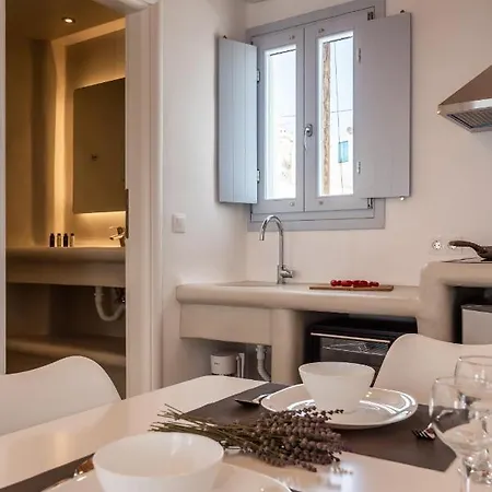 Plaka Suites Holiday home Plaka (Milos)